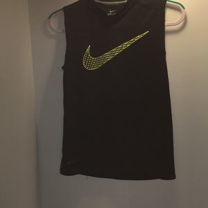 Nike boys dri fit tank top